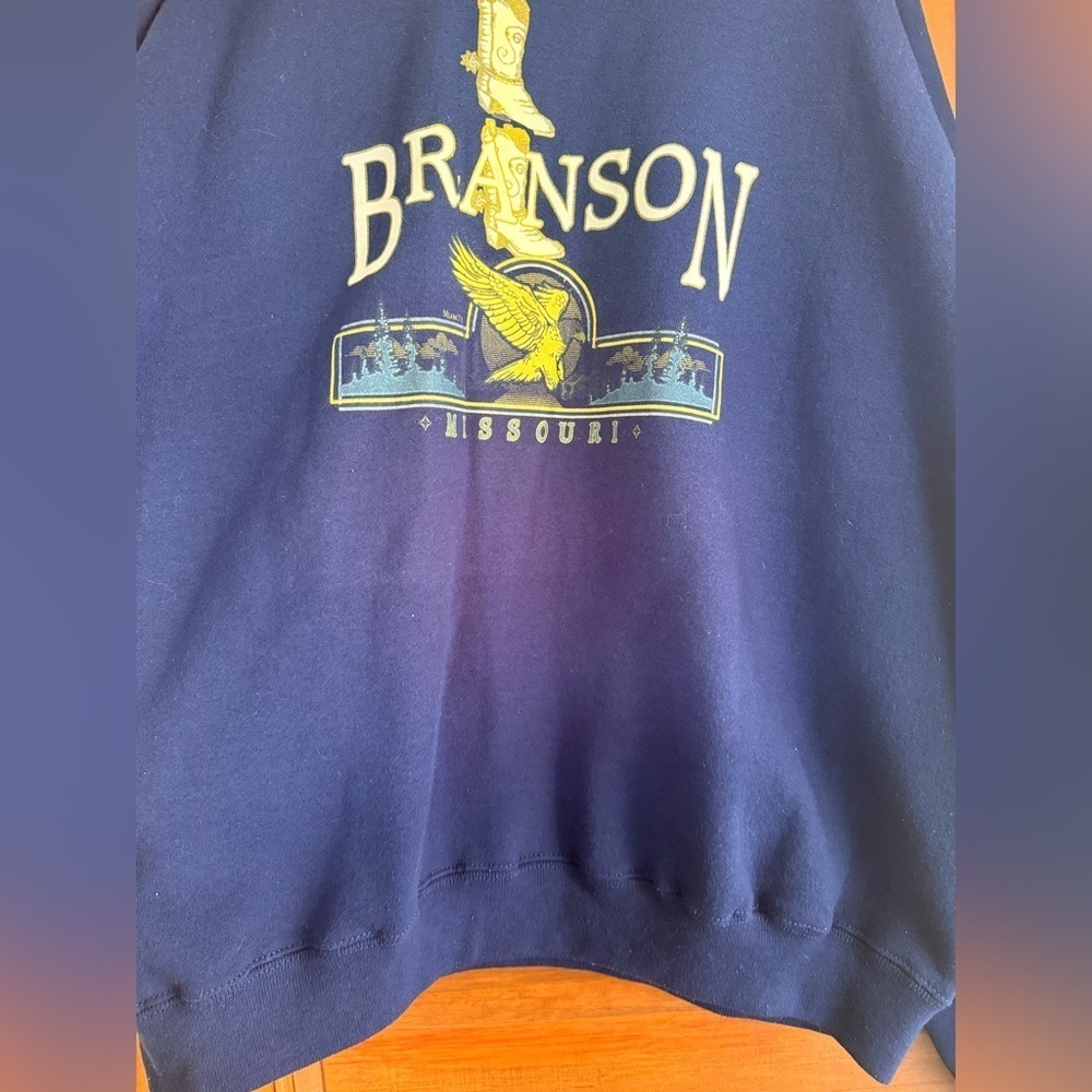 Vintage Branson Missouri Crewneck - Picture 2 of 4